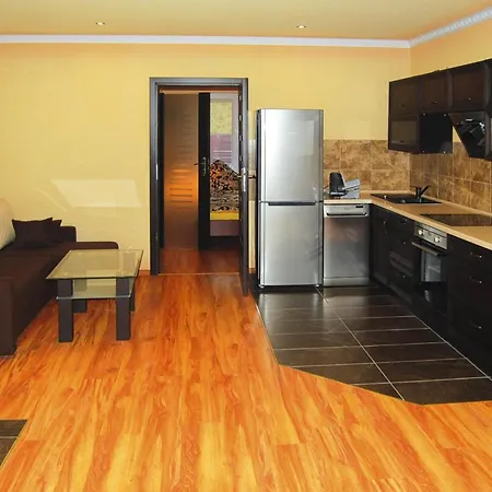 Terraced House With Pool And Sauna Zitzmin
