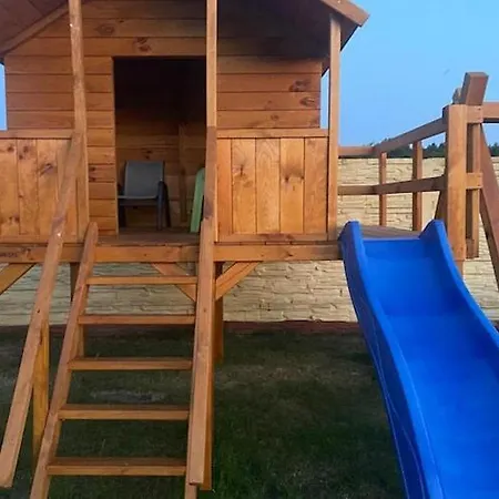 Terraced House With Pool And Sauna, *