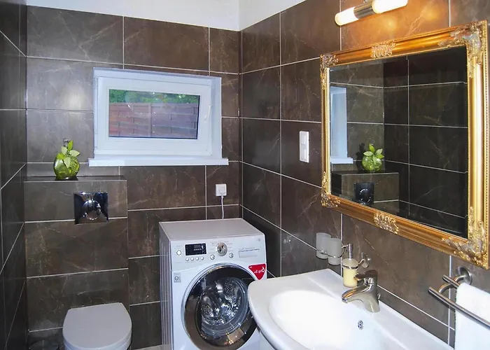 Terraced House With Pool And Sauna, Сasa de vacaciones