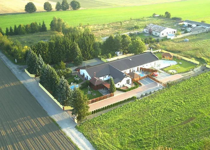 Terraced House With Pool And Sauna, *